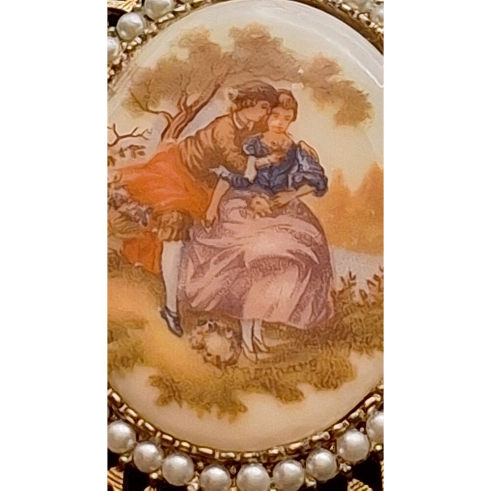 Vintage Denise Fragonard Courting Couple Brooch Pendant Faux Pearl Victorian 2" - Picture 3 of 7
